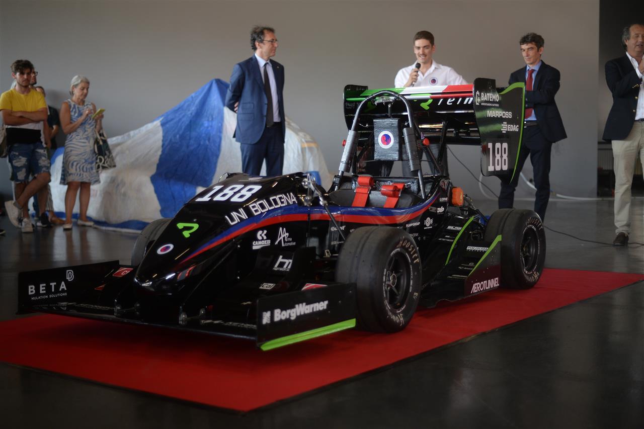 Camozzi Automation and UniBo Motorsport: A Renewed Partnership for Another Thrilling Year!