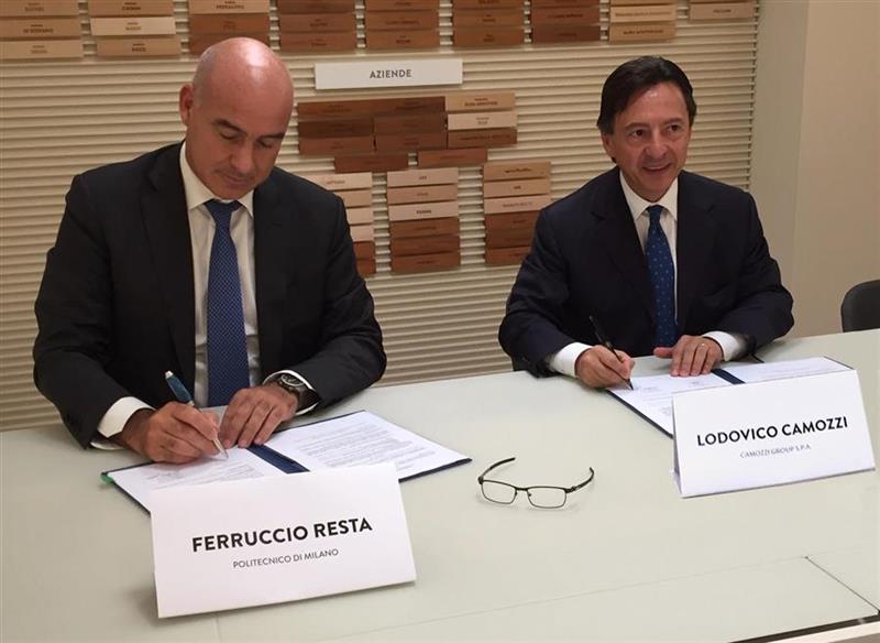 La sigla dell'accordo tra il Rettore del Politecnico di Milano e il Presidente del Gruppo Camozzi